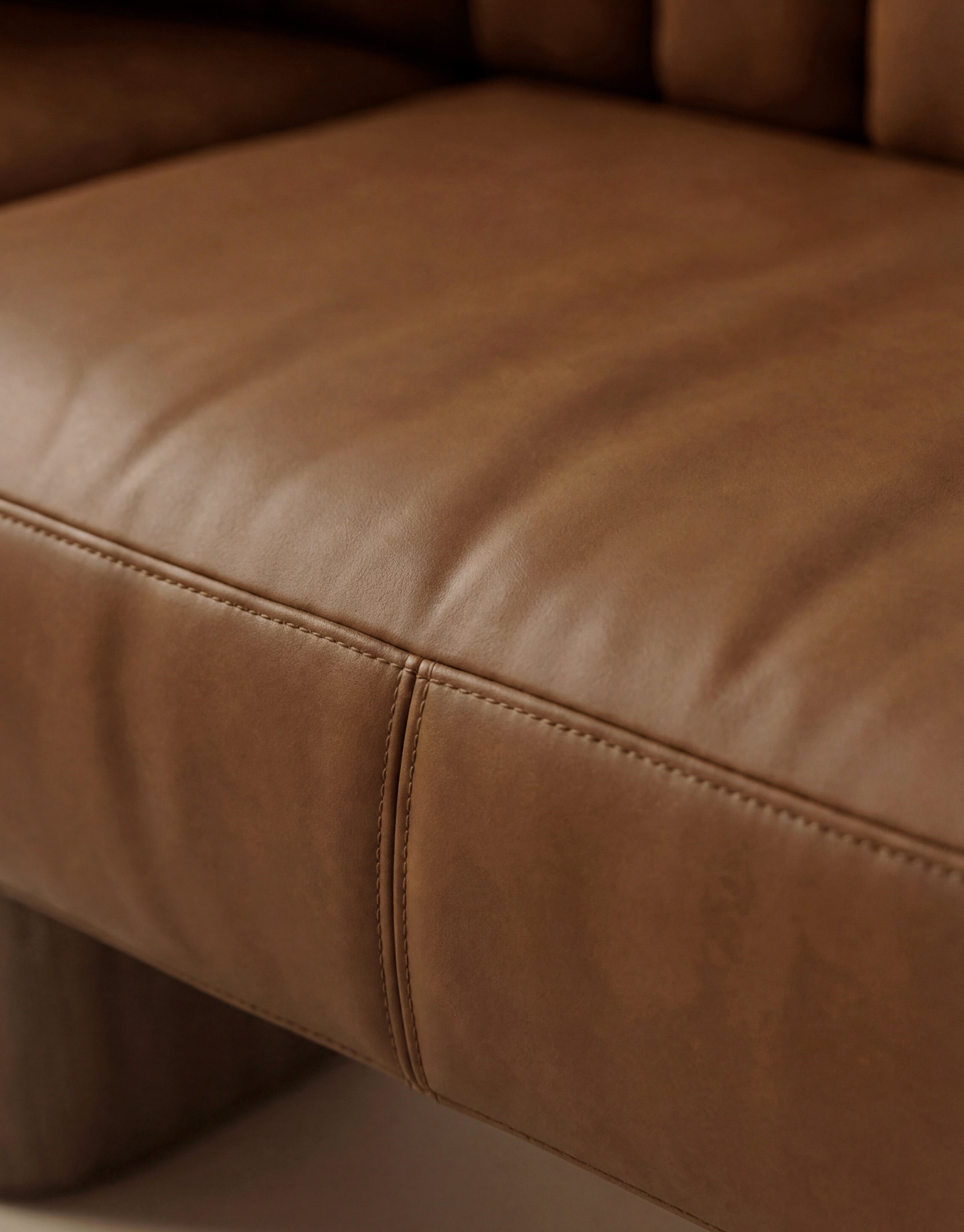 Xenia Bench Seat