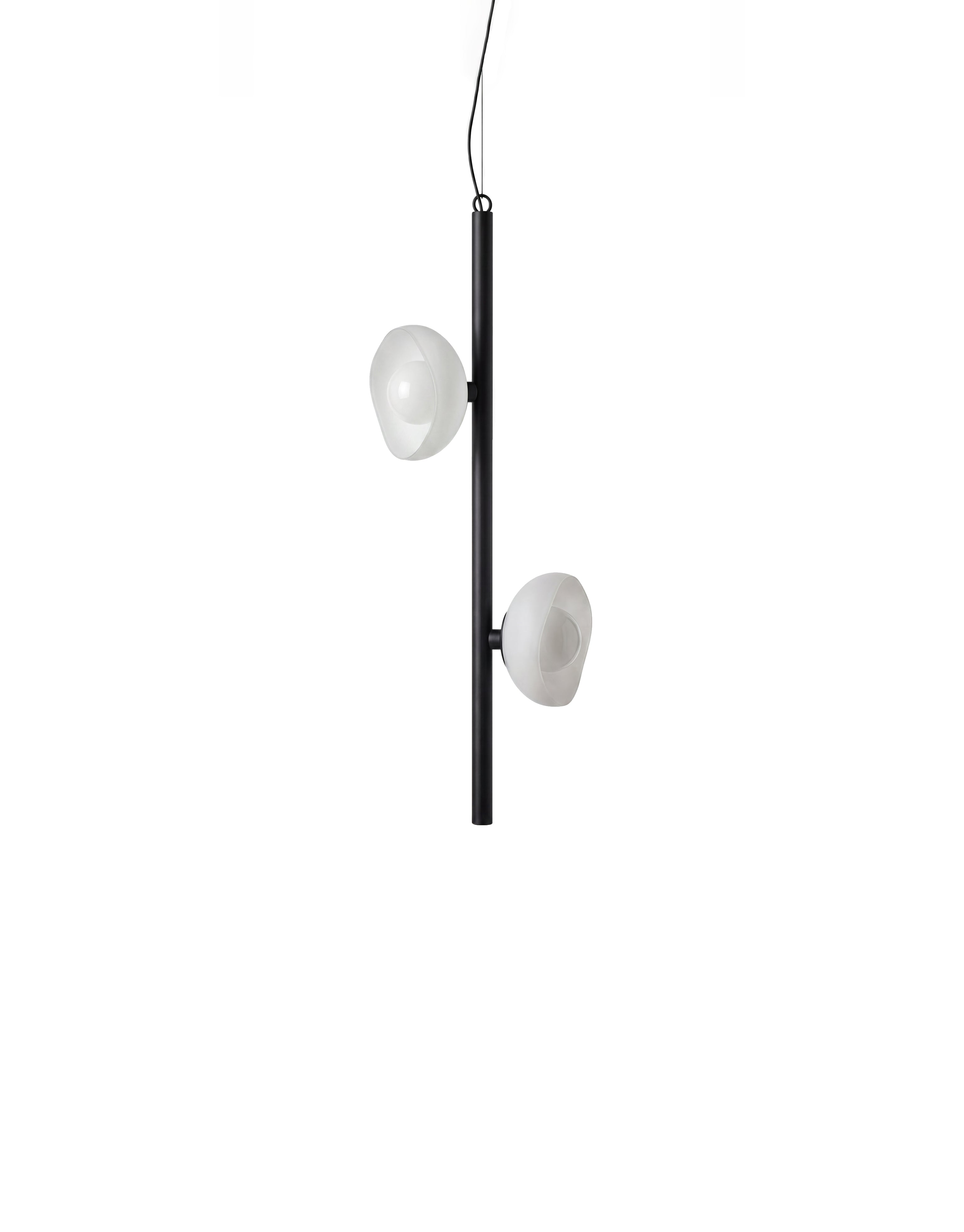 Selene Vertical Pendant