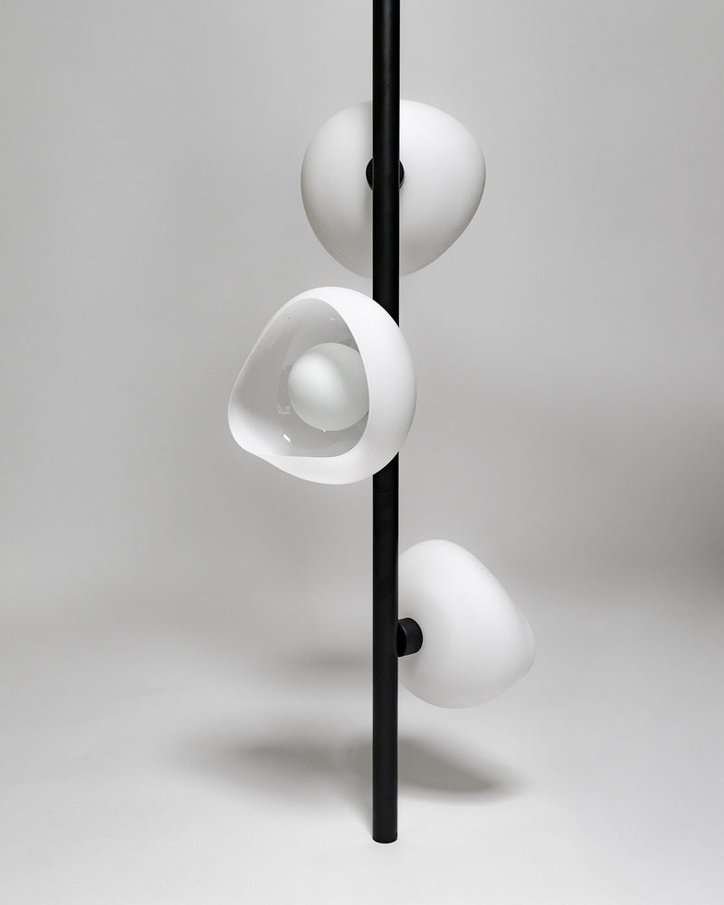 Selene Vertical Pendant