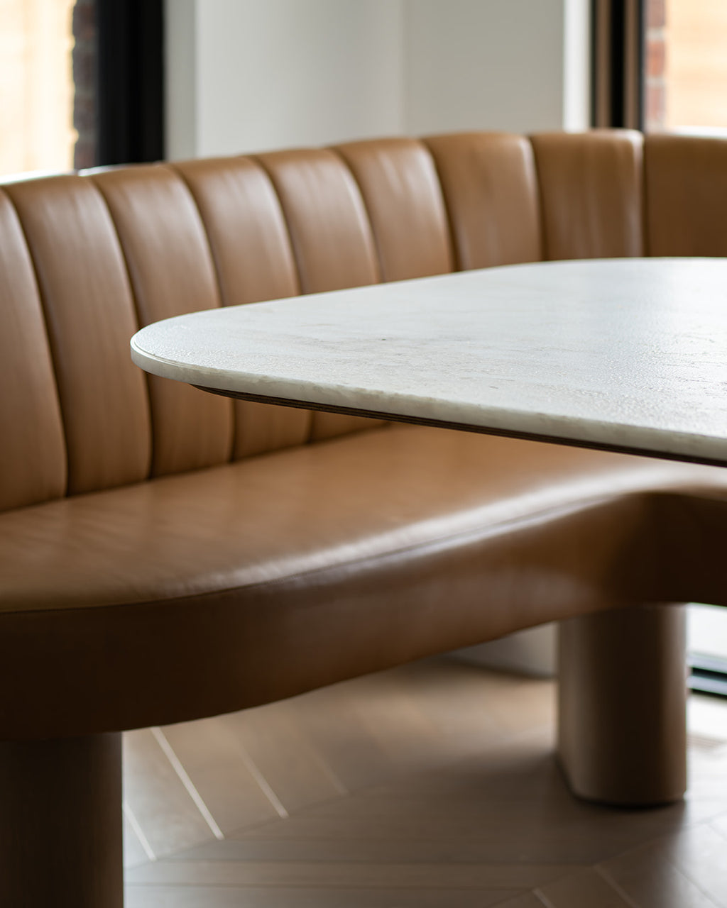 Kallista Table